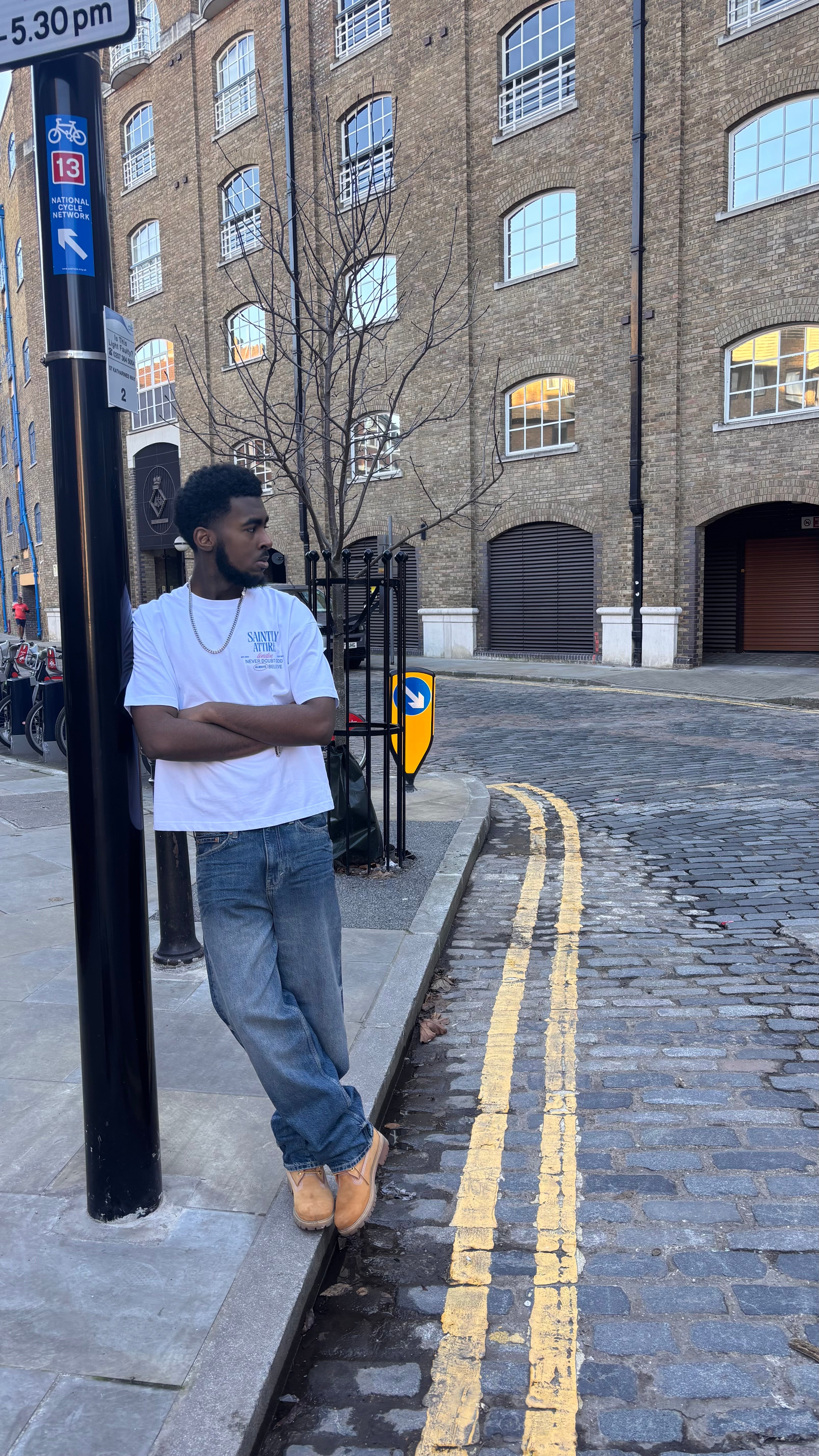 Never Doubt God Tee - Oversized - White