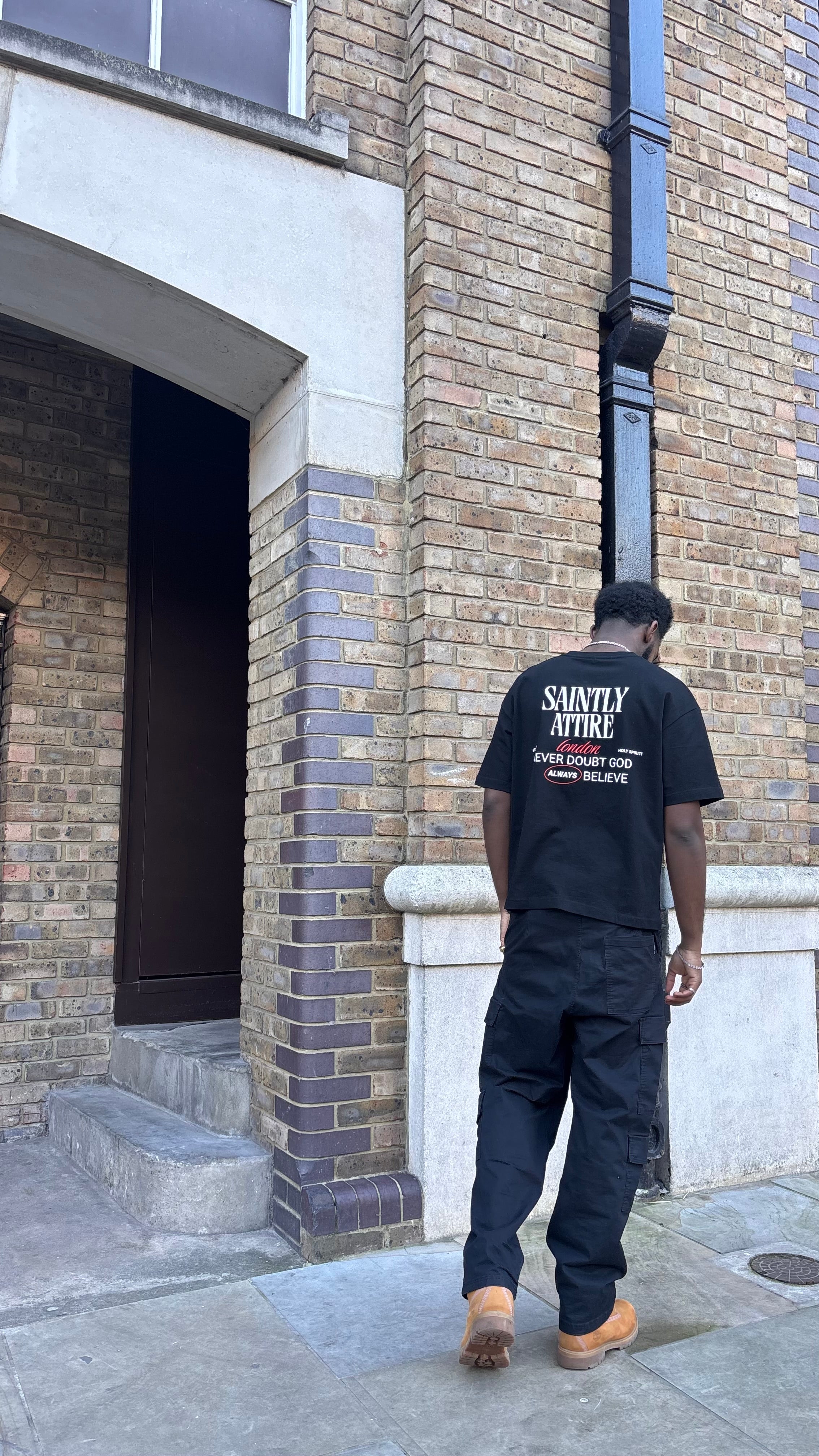 Never Doubt God Tee - Black